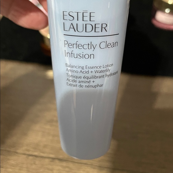 Estee Lauder Skincare Collection. New never used. - Picture 9 of 11